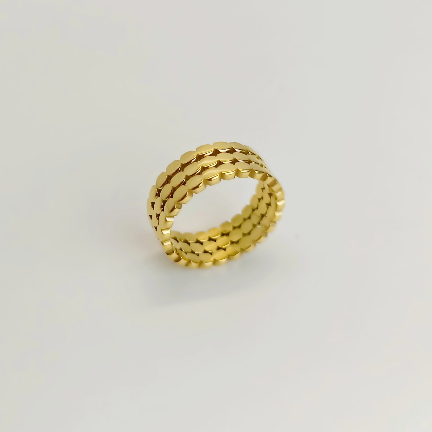 Anillo de acero inoxidable