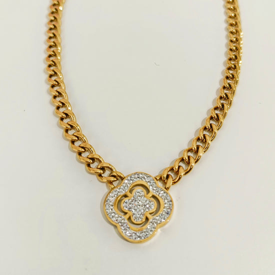 Assil necklace