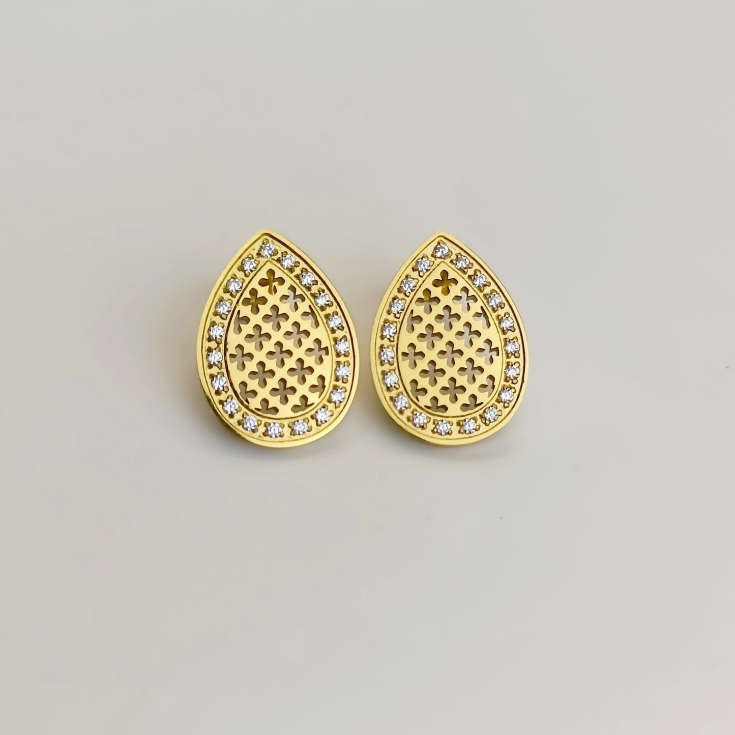 Stainless steel earring